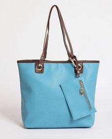 国产小姐测评包包视频,视频揭秘热门品牌魅力与实穿效果